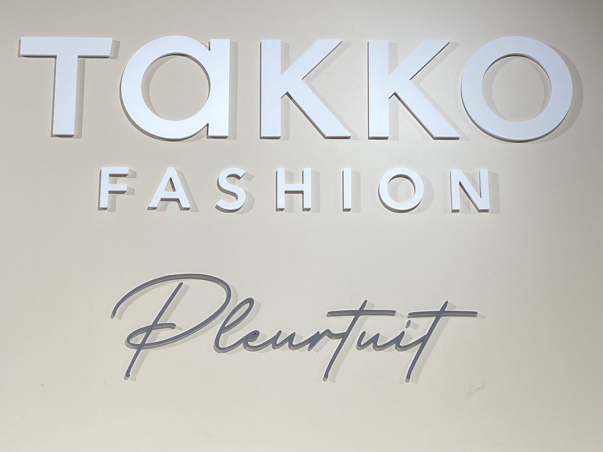 TAKKO FASHION